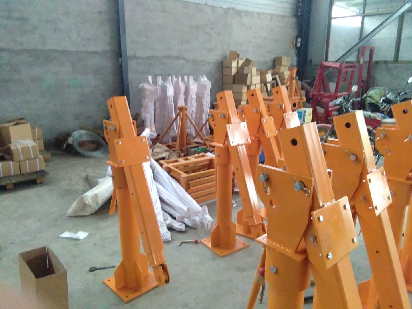 車(chē)載小吊機(jī)